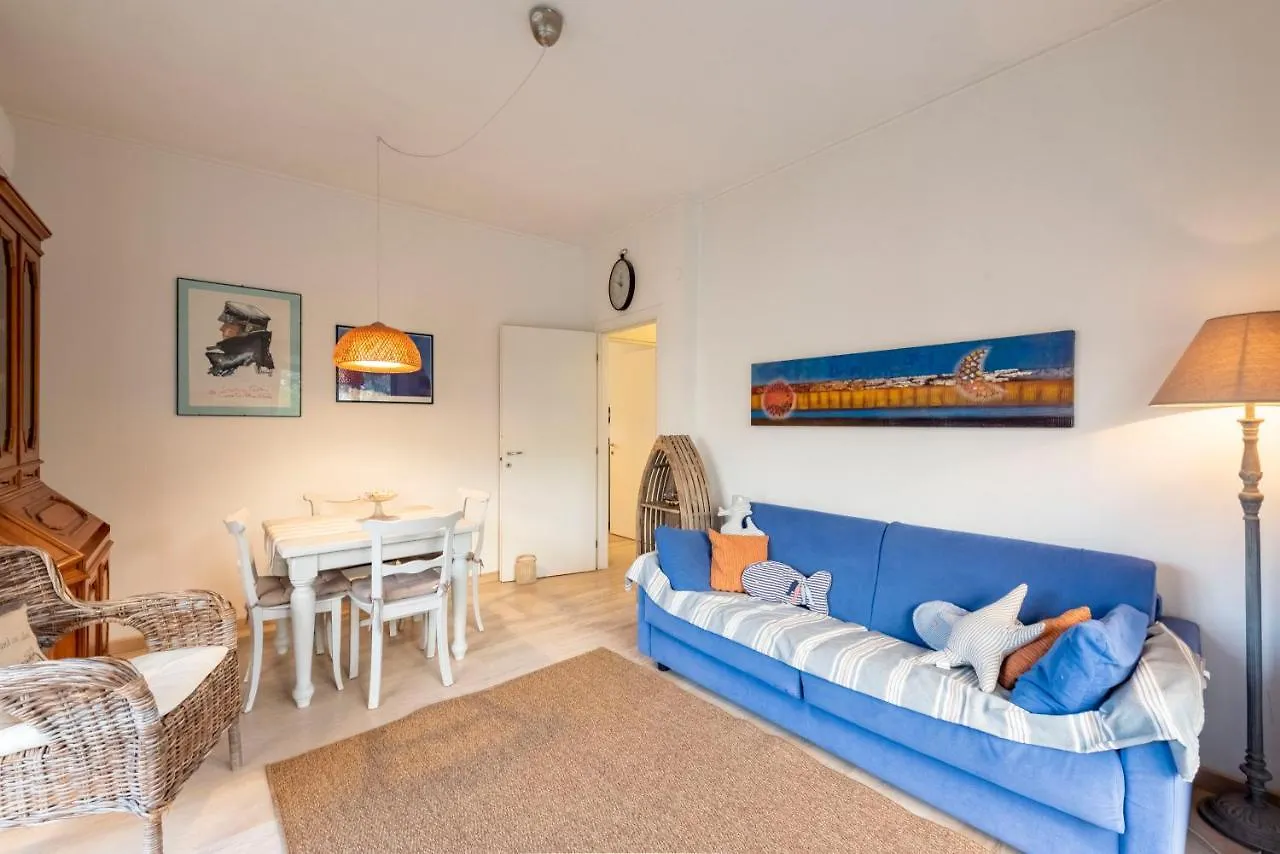 Joivy Stylish Flat With Balcony Near Rapallo Castle Italia