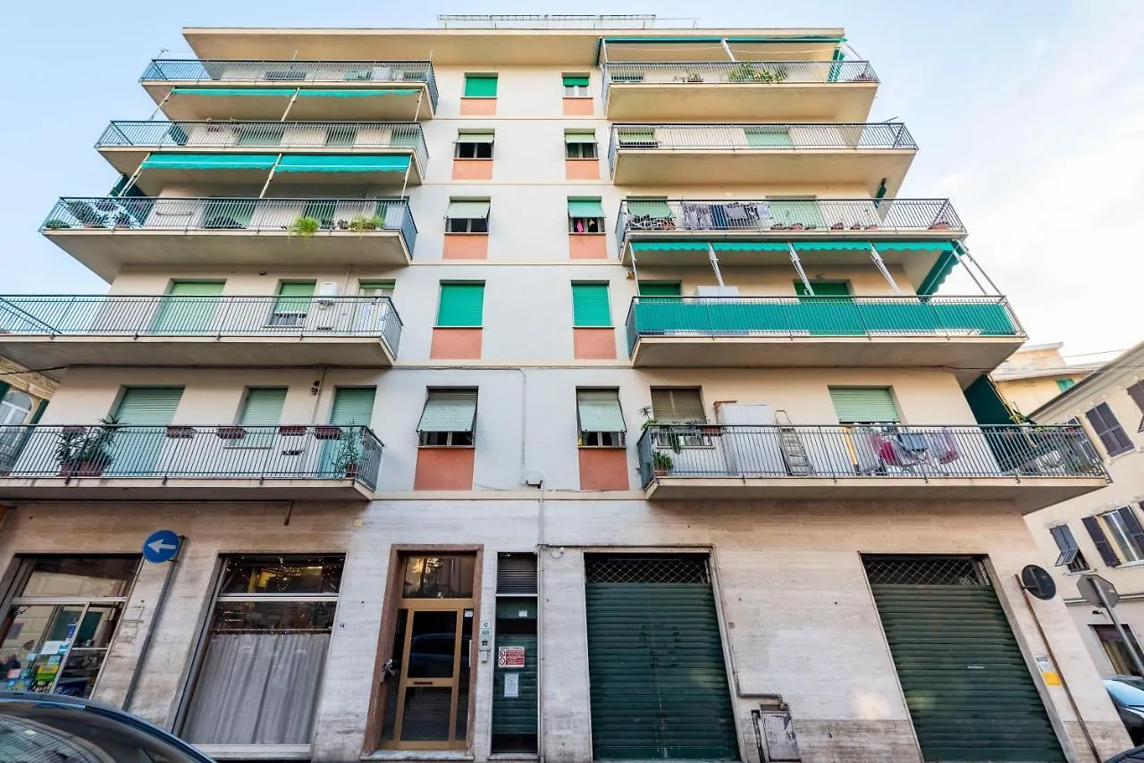 Joivy Stylish Flat With Balcony Near Rapallo Castle Apartment