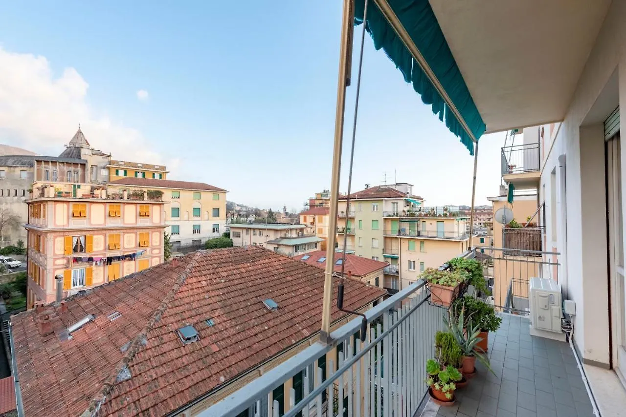 Appartamento Joivy Stylish Flat With Balcony Near Rapallo Castle