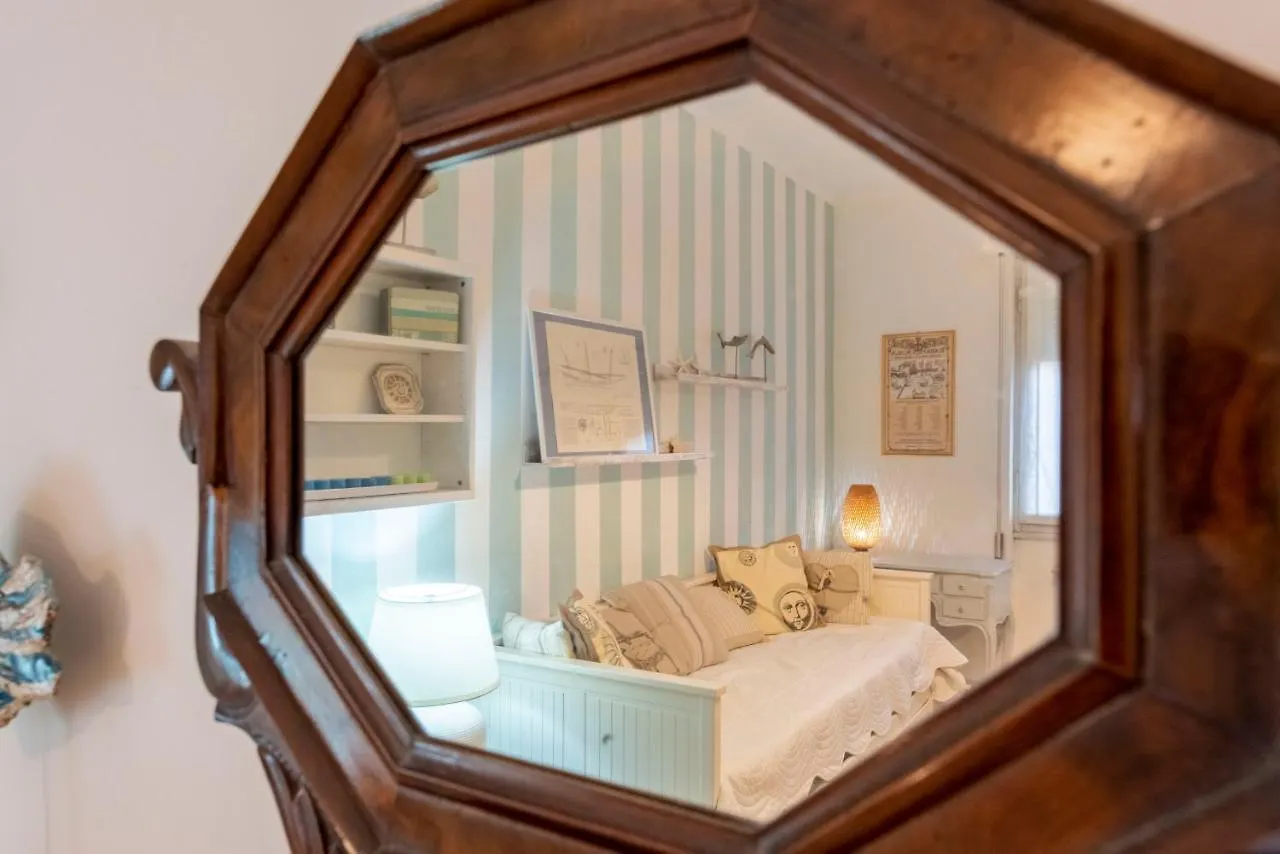 Joivy Stylish Flat With Balcony Near Rapallo Castle